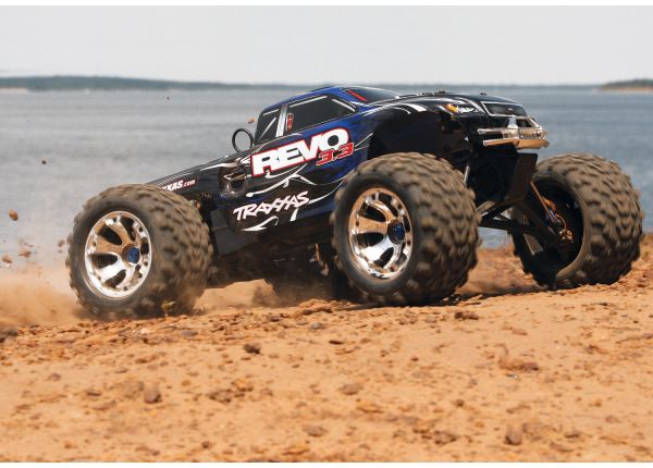 Traxxas Revo 3.3