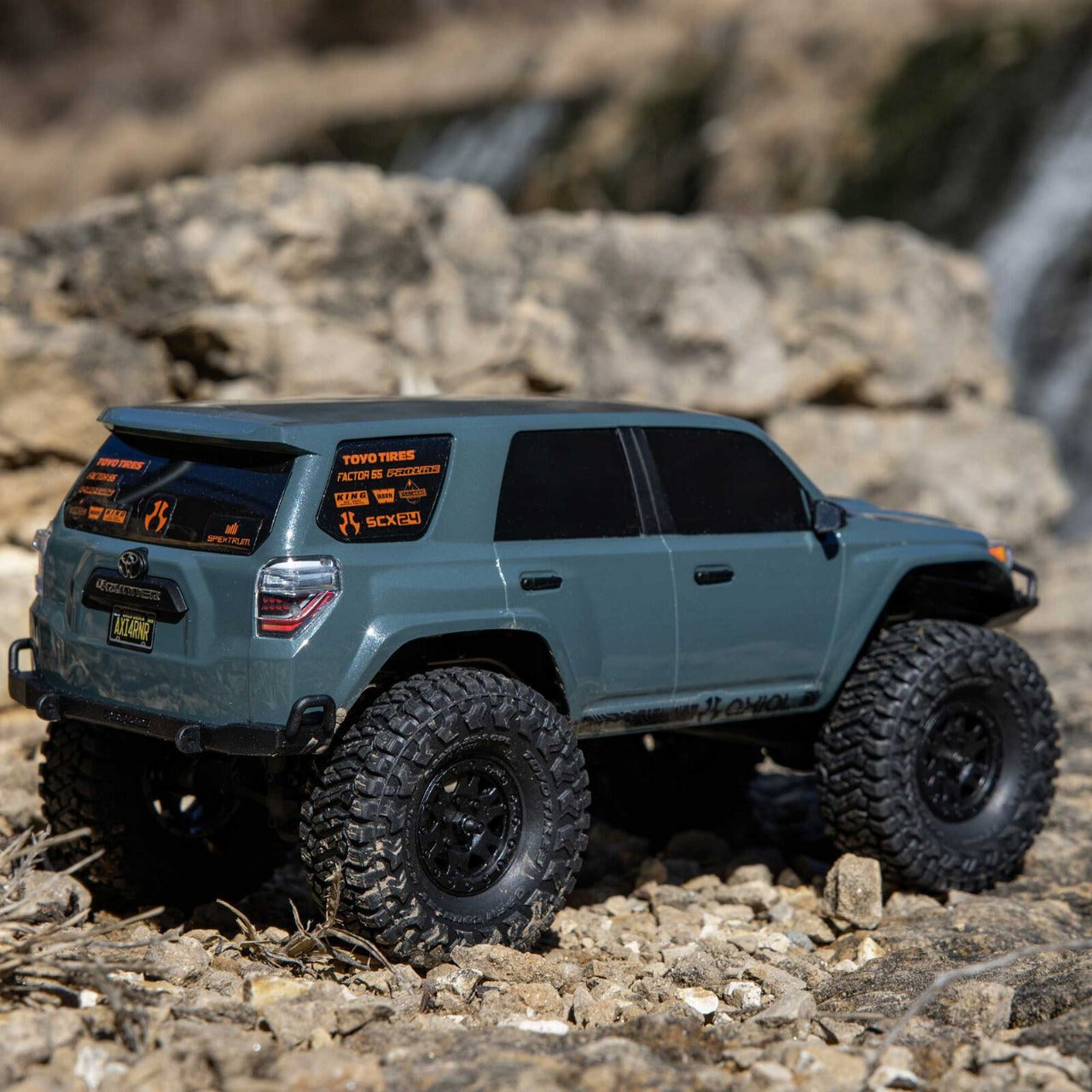 Axial SCX24 Toyota 4Runner 1/24