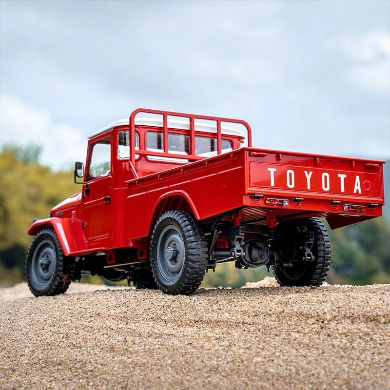 Toyota FJ45 Rojo 1/12