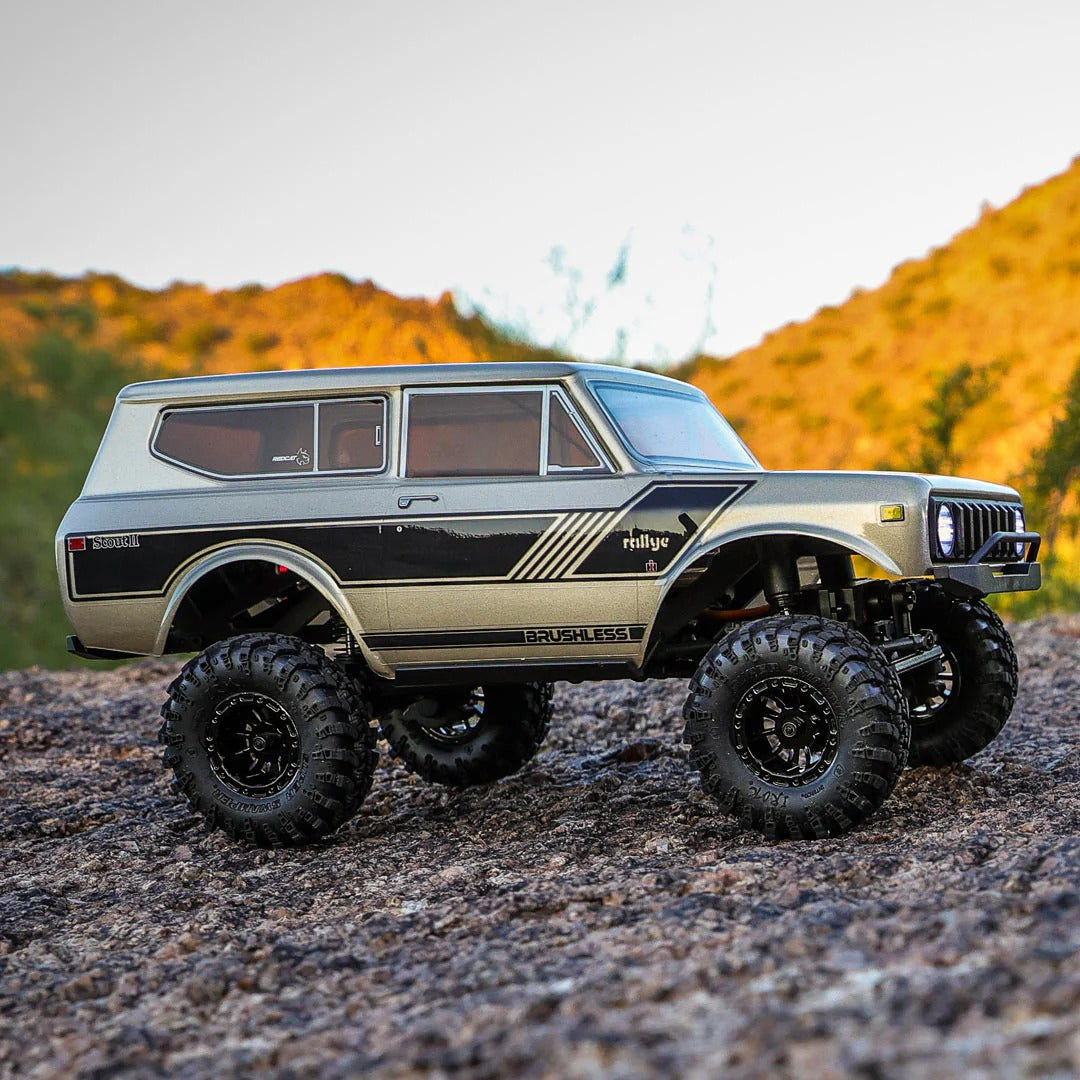 Redcat Ascent 18 International Scout brushless 1/18